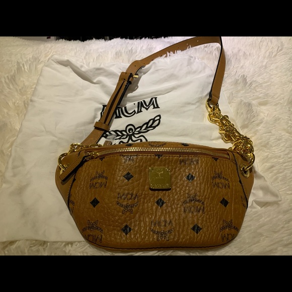 ***SOLD***MCM repeat logo belt bag - Picture 7 of 9